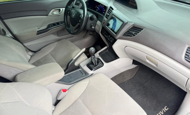 Honda Civic Sedan LXS 1.8/1.8 Flex 16V Aut. 4p 2014 Gasolina-5