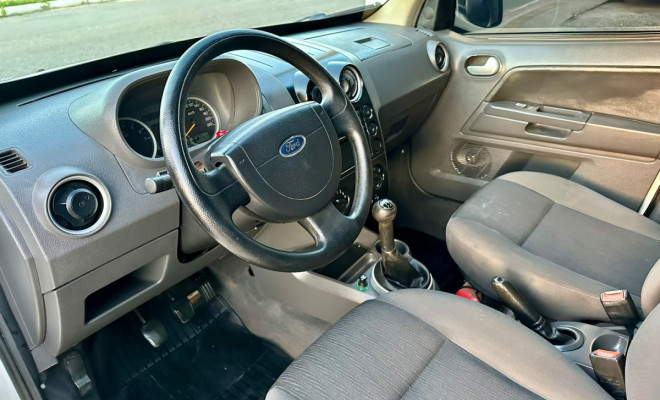 Ford EcoSport XLT 1.6 Flex - 2006-9