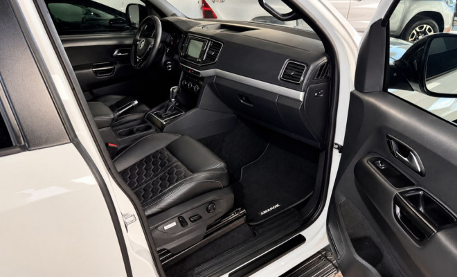 AMAROK HIGHLINE CD 3.0 V6 4x4 TB Dies. Aut.-7