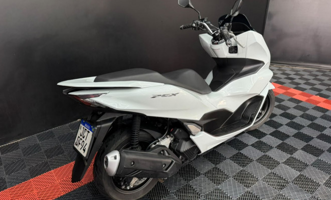 HONDA PCX 160  2024 Gasolina-6