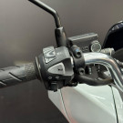 HONDA PCX 160  2024 Gasolina-13