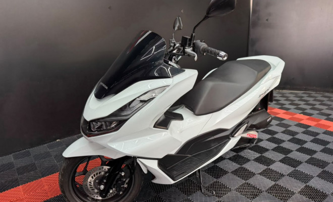 HONDA PCX 160  2024 Gasolina-1