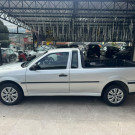 VW - VolksWagen Saveiro FUN 1.8 99cv/ City e S.Surf  1.6 2001 Gasolina-1