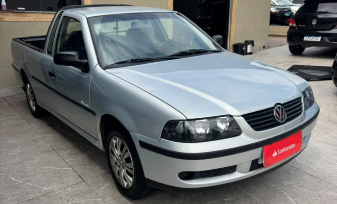 VW - VolksWagen Saveiro FUN 1.8 99cv/ City e S.Surf  1.6 2001 Gasolina-0