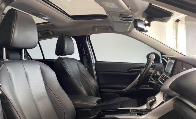 Mitsubishi Eclipse Cross HPE-S 1.5 C/ Teto Aut 2019-9
