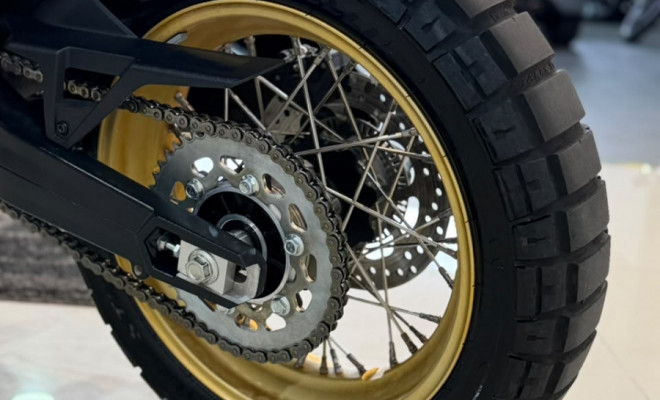 MOTOMORINI X-CAPE SPOKE GOLD EDITION 650  2026 Gasolina-14