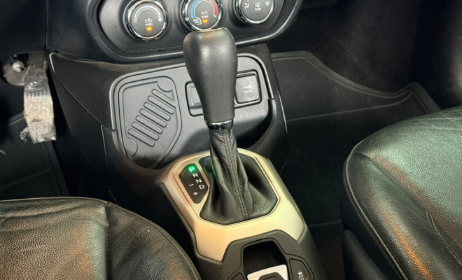Jeep Renegade1.8 4x2 Flex 16V Aut. 2018 Flex-3