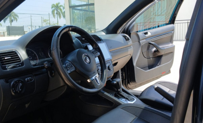 VW - VolksWagen JETTA 2.5 20V 150/170cv Tiptronic 2010 Gasolina-6