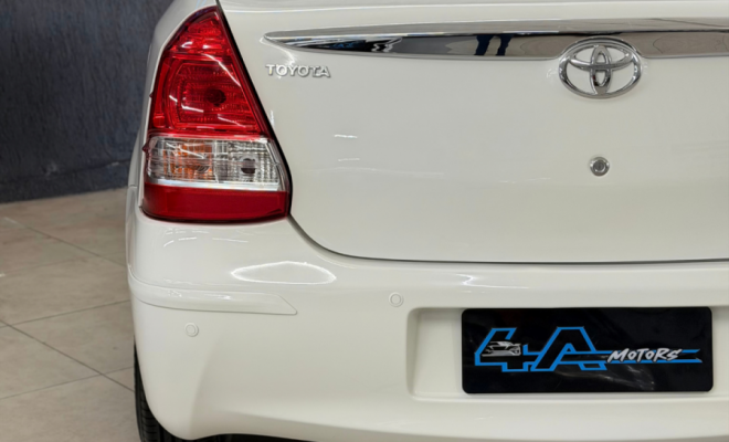 Toyota ETIOS XLS Sedan 1.5 Flex 16V 4p Mec. 2014 Flex-7