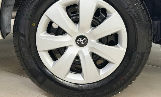 Toyota ETIOS XLS Sedan 1.5 Flex 16V 4p Mec. 2014 Flex-9