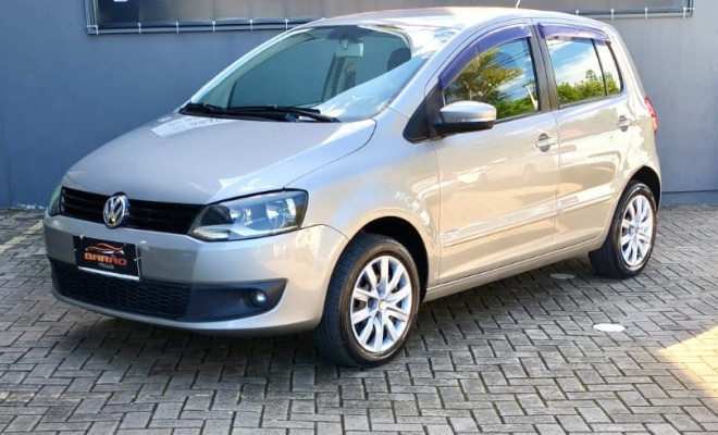 VW - VolksWagen Fox 1.0 Mi Total Flex 8V 5p 2013 Flex
