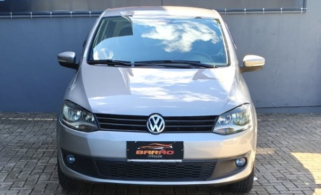 VW - VolksWagen Fox 1.0 Mi Total Flex 8V 5p 2013 Flex-0
