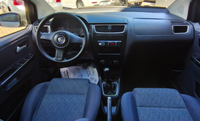 VW - VolksWagen Fox 1.0 Mi Total Flex 8V 5p 2013 Flex-5