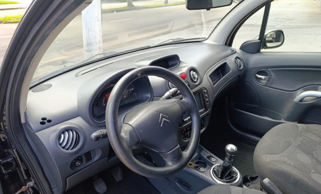Citroën C3 GLX 1.4/ GLX Sonora 1.4 Flex 8V 5p 2008 Flex-5