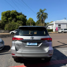 Toyota Hilux SW4 SRX 4x4 2.8 TDI 16V Dies. Aut. 2017 Diesel-13