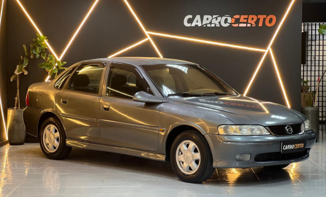 GM - Chevrolet Vectra GLS/Expres.2.2 2001 Gasolina  OPORTUNIDADE 100% FINANCIADO