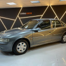 GM - Chevrolet Vectra GLS/Expres.2.2 2001 Gasolina  OPORTUNIDADE 100% FINANCIADO-1