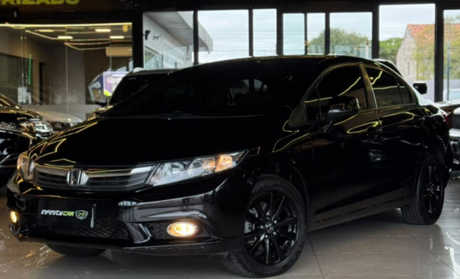 Honda Civic Sedan LXS 1.8/1.8 Flex 16V Aut. 4p 2014 Flex