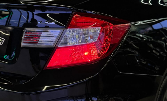 Honda Civic Sedan LXS 1.8/1.8 Flex 16V Aut. 4p 2014 Flex-4