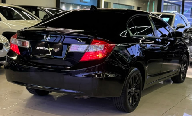 Honda Civic Sedan LXS 1.8/1.8 Flex 16V Aut. 4p 2014 Flex-5