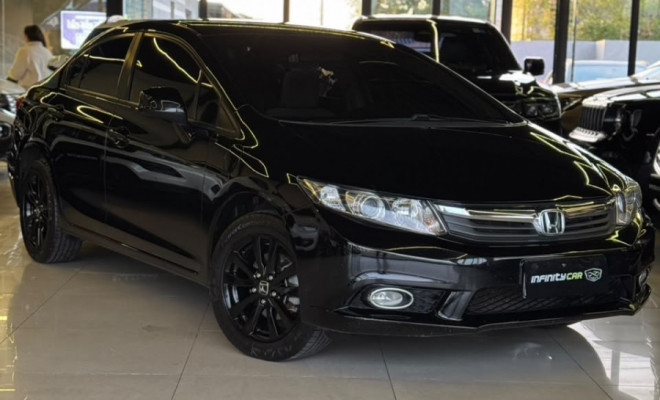 Honda Civic Sedan LXS 1.8/1.8 Flex 16V Aut. 4p 2014 Flex-17