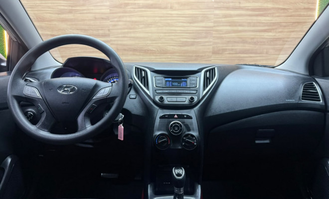 Hyundai HB20 C.Style/C.Plus 1.6 Flex 16V Aut. 2016-4