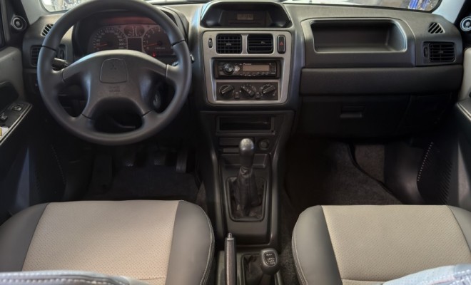 Mitsubishi Pajero TR4 GLS 2.0 Flex 16V 4x4 Mec. 2008 Flex-4