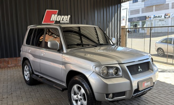 Mitsubishi Pajero TR4 GLS 2.0 Flex 16V 4x4 Mec. 2008 Flex
