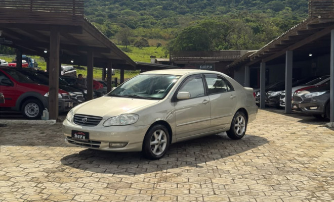 Toyota Corolla XEi 1.8/1.8 16V Mec. 2003 Gasolina