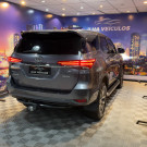 Toyota Hilux SW4 SRX 4x4 2.8 TDI 16V Dies. Aut. 2019 Diesel-2