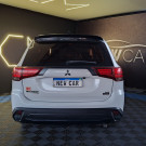 Mitsubishi OUTLANDER 2.2 165cv Diesel Aut. 2016 Diesel-3
