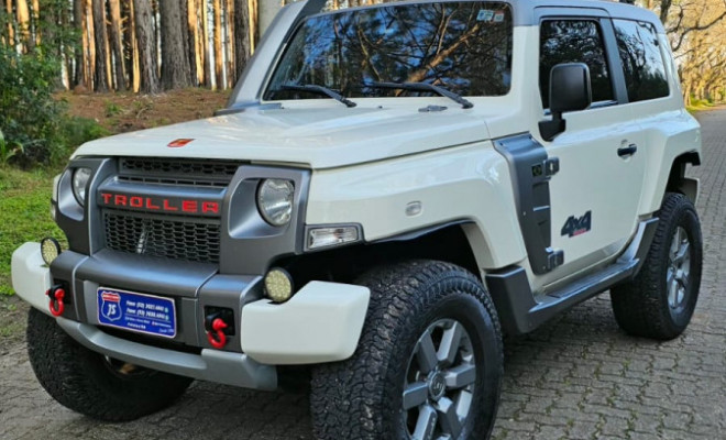 Troller T-4 4x4 3.2 20V Tdi Cap. Rígida Diesel 2016 Diesel-1