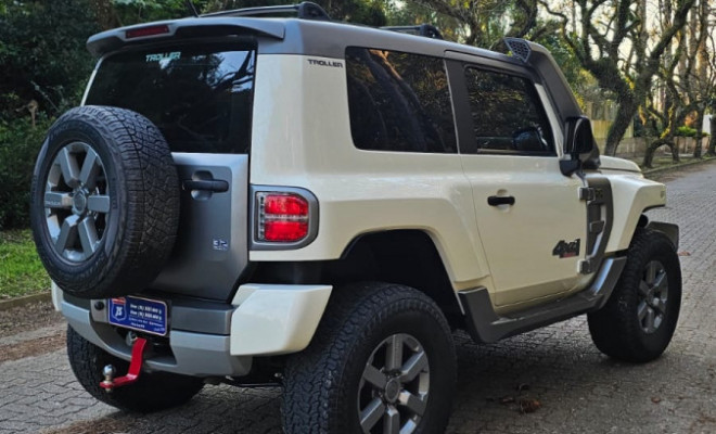 Troller T-4 4x4 3.2 20V Tdi Cap. Rígida Diesel 2016 Diesel-5