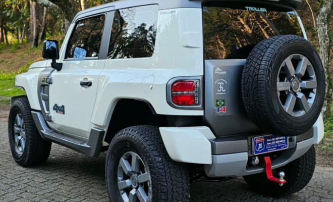 Troller T-4 4x4 3.2 20V Tdi Cap. Rígida Diesel 2016 Diesel-2