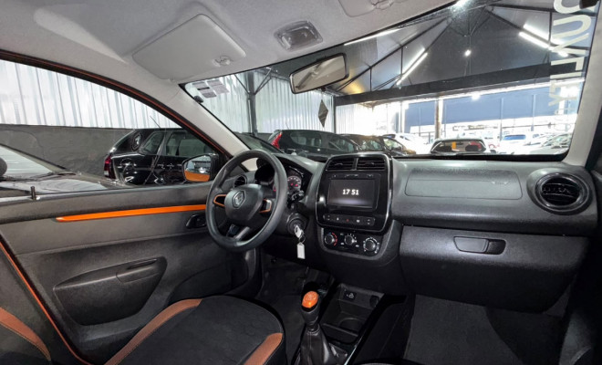 Renault KWID OUTSIDER 1.0 Flex 12V 5p Mec. 2022 Flex-8