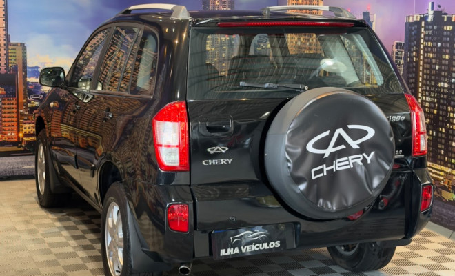 Caoa Chery/Chery Tiggo 2.0 16V Mec. 5p 2014 Gasolina-2