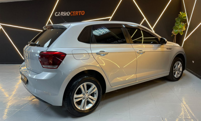 VW - VolksWagen Polo 1.0  2018 Flex   ótimo para dia a dia-3
