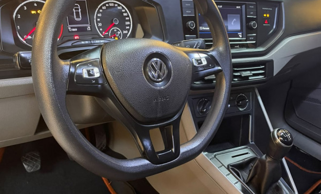 VW - VolksWagen Polo 1.0  2018 Flex   ótimo para dia a dia-8