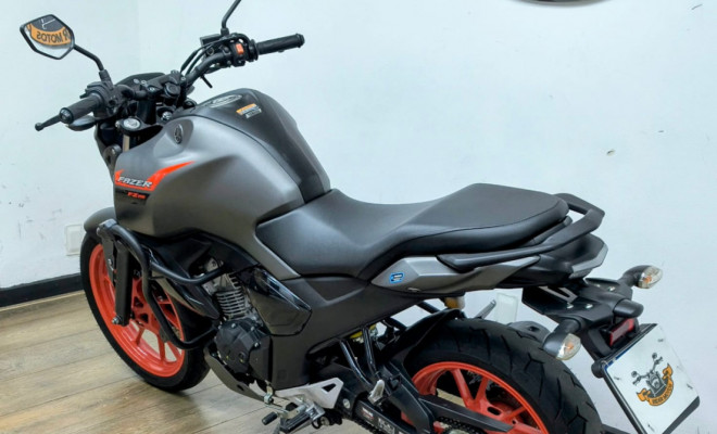YAMAHA FZ15 150 FAZER CONNECTED FLEX 2025 Flex-9