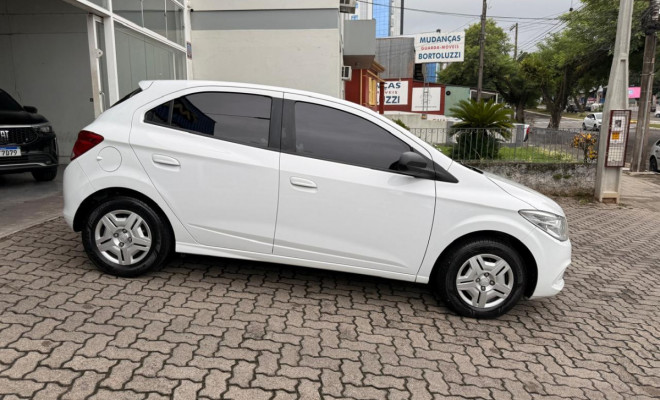 GM - Chevrolet ONIX HATCH Joy 1.0 8V Flex 5p Mec. 2017 Flex-0