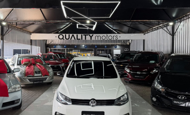 VW - VolksWagen VOYAGE COMF/Highli. 1.6 T.Flex 8V 4p 2016 Flex-0