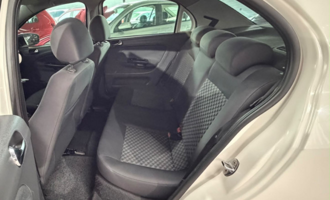 VW - VolksWagen VOYAGE COMF/Highli. 1.6 T.Flex 8V 4p 2016 Flex-10