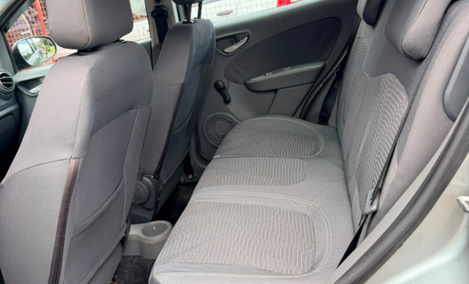 Fiat Palio ATTRACTIVE 1.0 EVO Fire Flex 8v 5p 2013 Flex-9