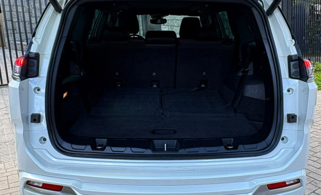 Jeep Commander Overl. TD380 2.0 4x4 Die. Aut. 2023 Diesel-2