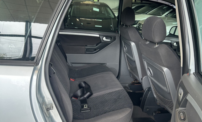 GM - Chevrolet Meriva Prem.EASYTRONIC 1.8 FlexPower 5p 2010 Flex-10