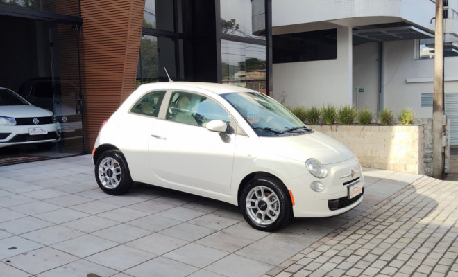 Fiat 500 Cult 1.4 Flex 8V EVO Dualogic 2013 Flex