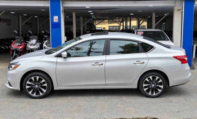 Nissan Sentra SL 2.0 Automático 2018 | Teto Solar | Couro | Top de Linha-2