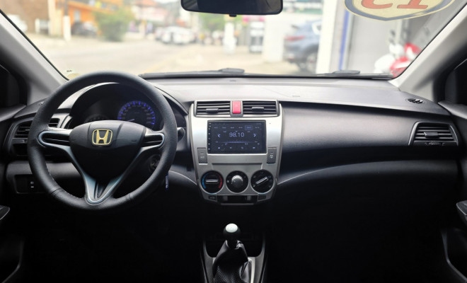 Honda City LX 1.5 Manual 2013 | Completo | Econômico | Guarujá-7