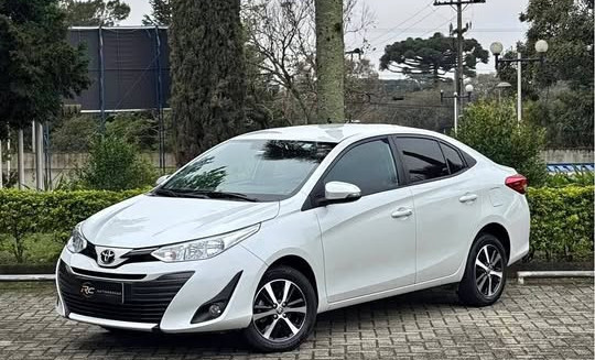 Toyota YARIS XS Connect Sedan 1.5 Flex 16V Aut. 2022-16