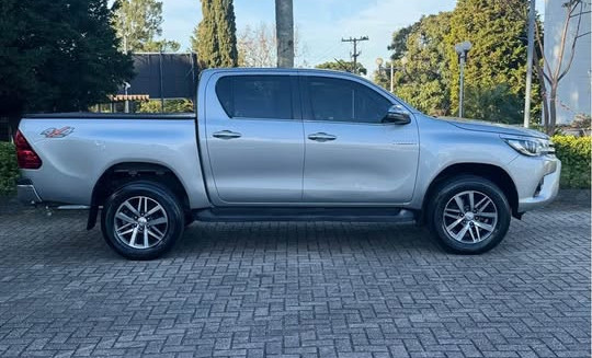 Toyota Hilux CD SRX 4x4 2.8 TDI 16V Diesel Aut. 2018 Diesel-6